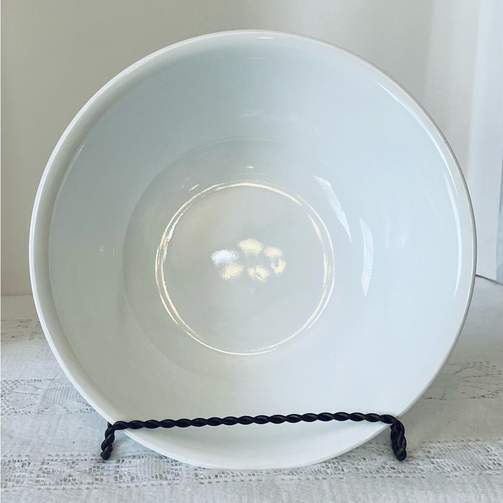 Corelle Large Serving Bowl -10” round